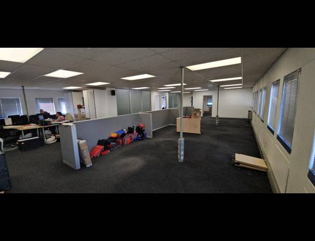 INDUSTRIAL PROPERTY TO RENT IN RANDJESPARK